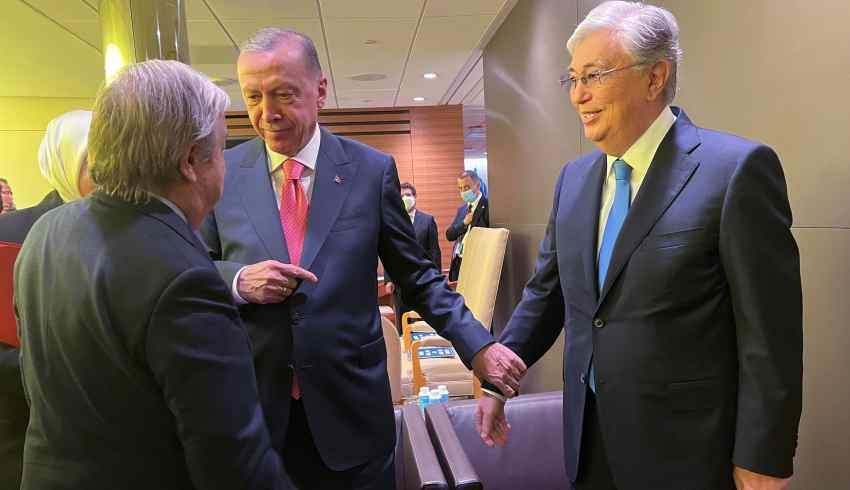 Erdoğan, Finlandiya Cumhurbaşkanı Niinisto ile G. Kore Cumhurbaşkanı Suk-yeol’u tanıştırdı