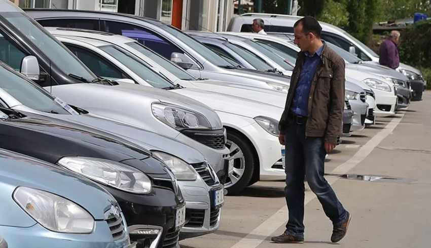 İkinci el otomobil satışlarında kilometre hilesinin cezası 300 bin TL'ye çıkarılıyor