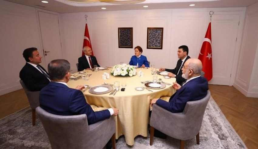 FT yazdı: Altını masada Erdoğan'a karşı aday krizi